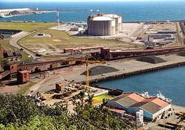 Instalaciones del Puerto de Gijón.