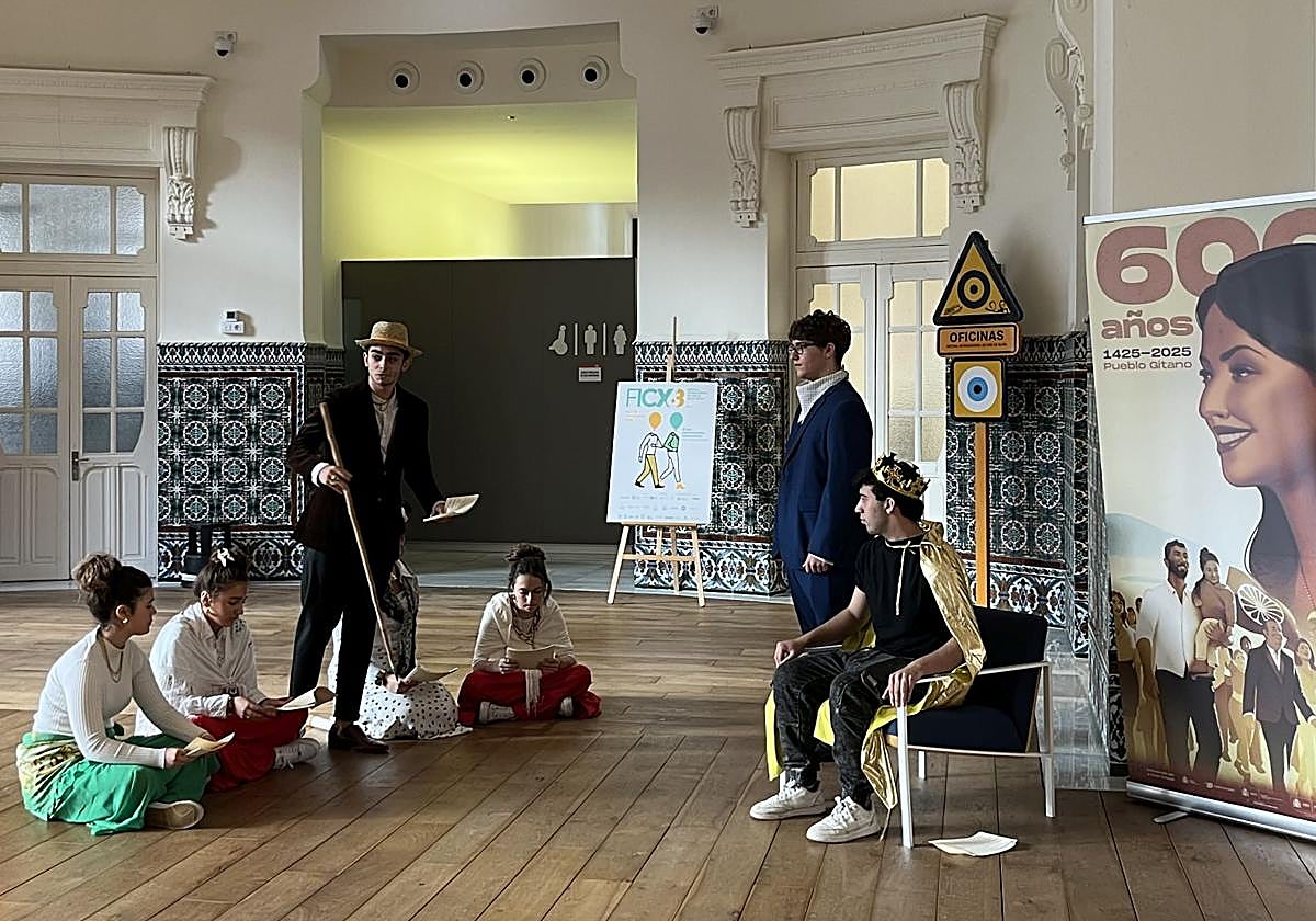 Representación teatral de la llegada de Juan de Egipto Menor a la península ibérica, hace 600 años.