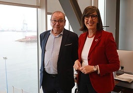 Santiago Rodríguez Vega y Nieves Roqueñí, presidentes de las autoridades portuarias de Avilés y Gijón, respectivamente.
