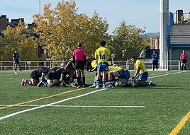 Una melé en el partido del Pasek Belenos en Madrid.