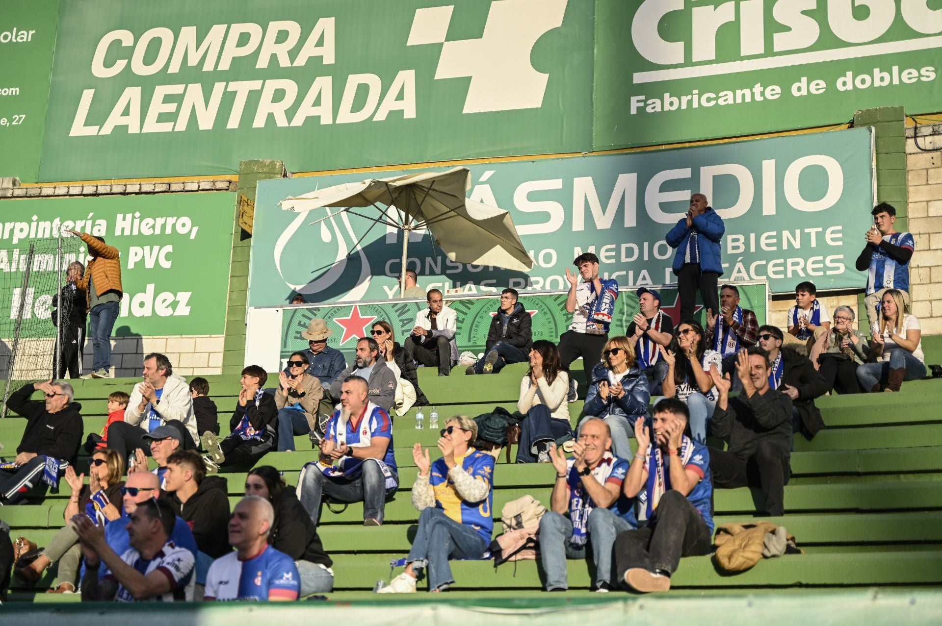 Las mejores imágenes del Polideportivo Cacereño 0-4 Real Avilés
