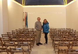 Germán Heredia y Clementina Sigüenza, en el templo.
