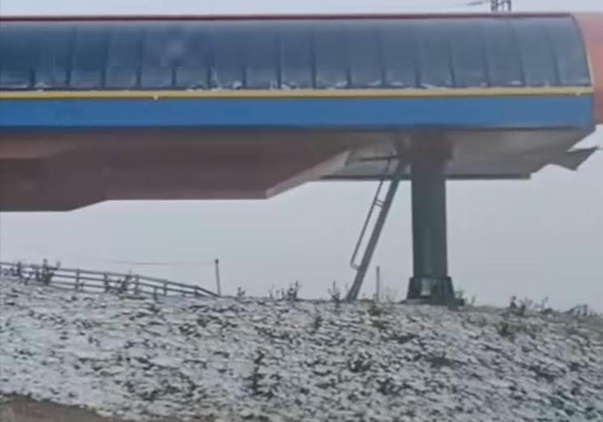 Zona alta de la estación lenense tras los primeros copos de nieve caídos hace unos días