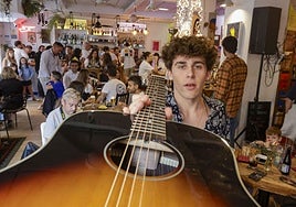 El asturiano regresa con un nuevo trabajo bajo el brazo.