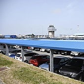 Parking del aeropuerto de Asturias.