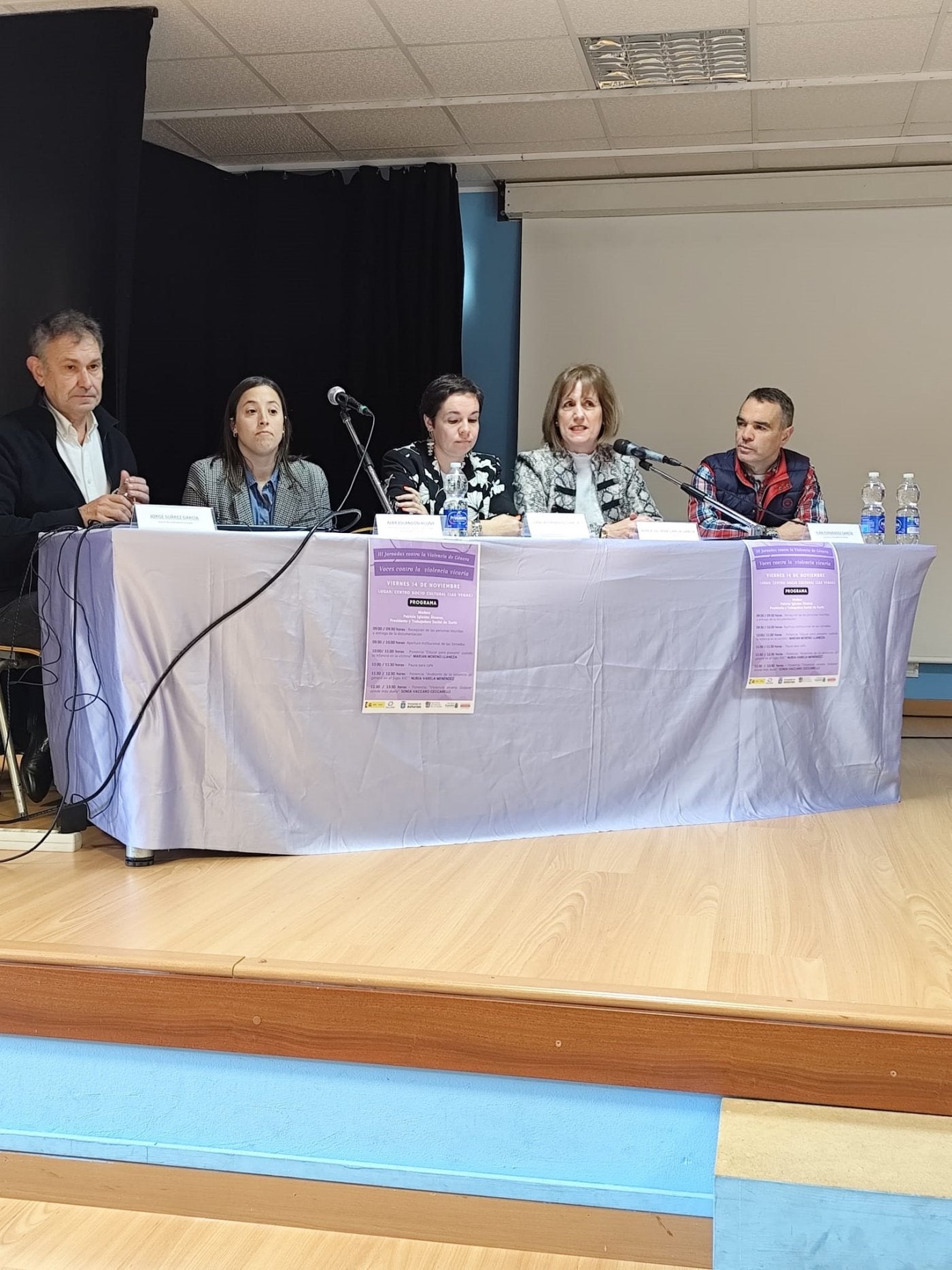 El alcalde de Gozón y el de Corvera participaron en la presentación.