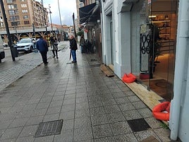 Avilés trata de recuperar la normalidad tras las inundaciones