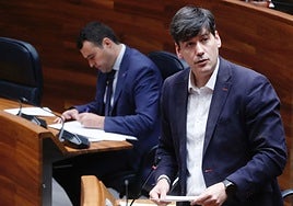 Borja Sánchez, consejero de Ciencia, Industria y Empleo, en la Junta General.