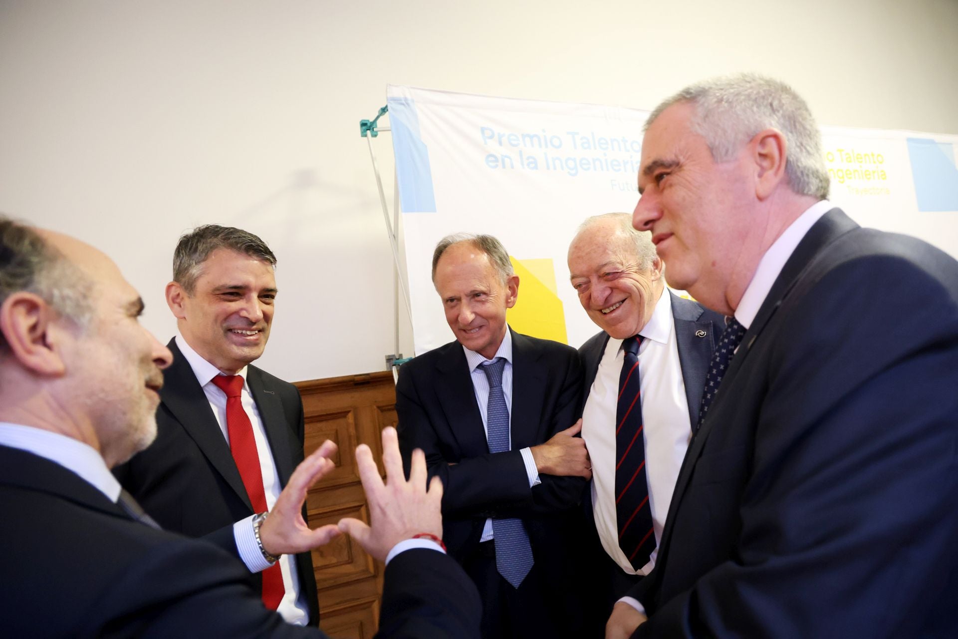 Entrega del Premio Talento en la Ingeniería 2025 de la Fundación Caja Rural de Asturias, en imágenes