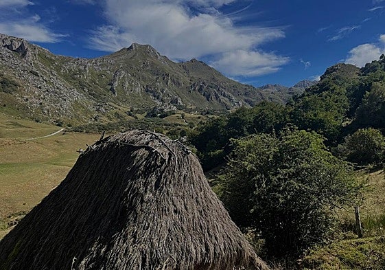 El plan permite pernoctar en un teito que está completamente rehabilitado.