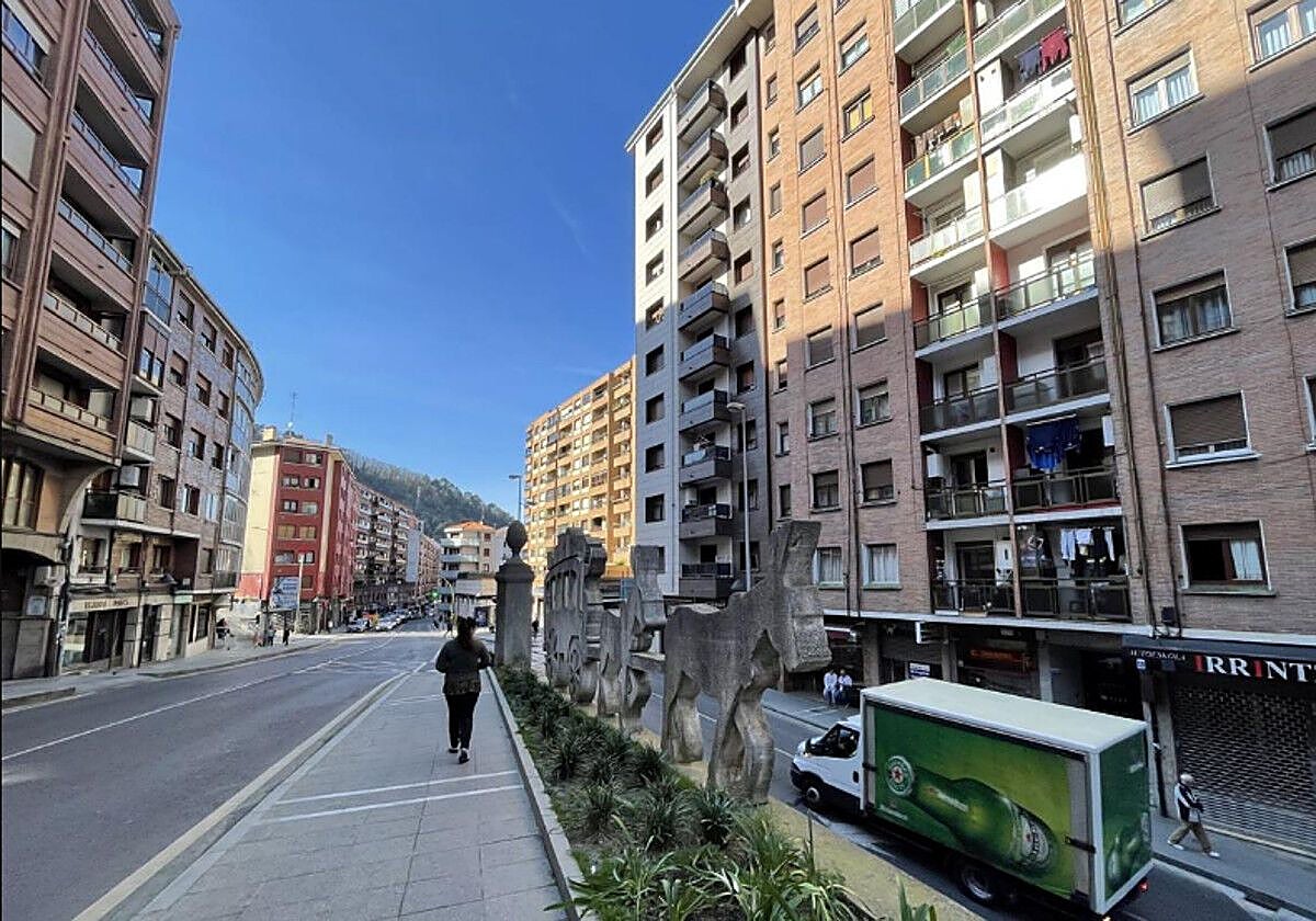 Estas son las viviendas que Asturias ofrece en el programa de pisos baratos 'Alquilámoste'