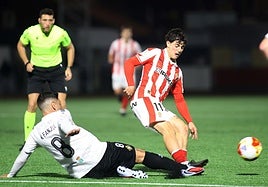 Dani Queipo, durante la eliminatoria de Copa frente al Caudal, su último partido.