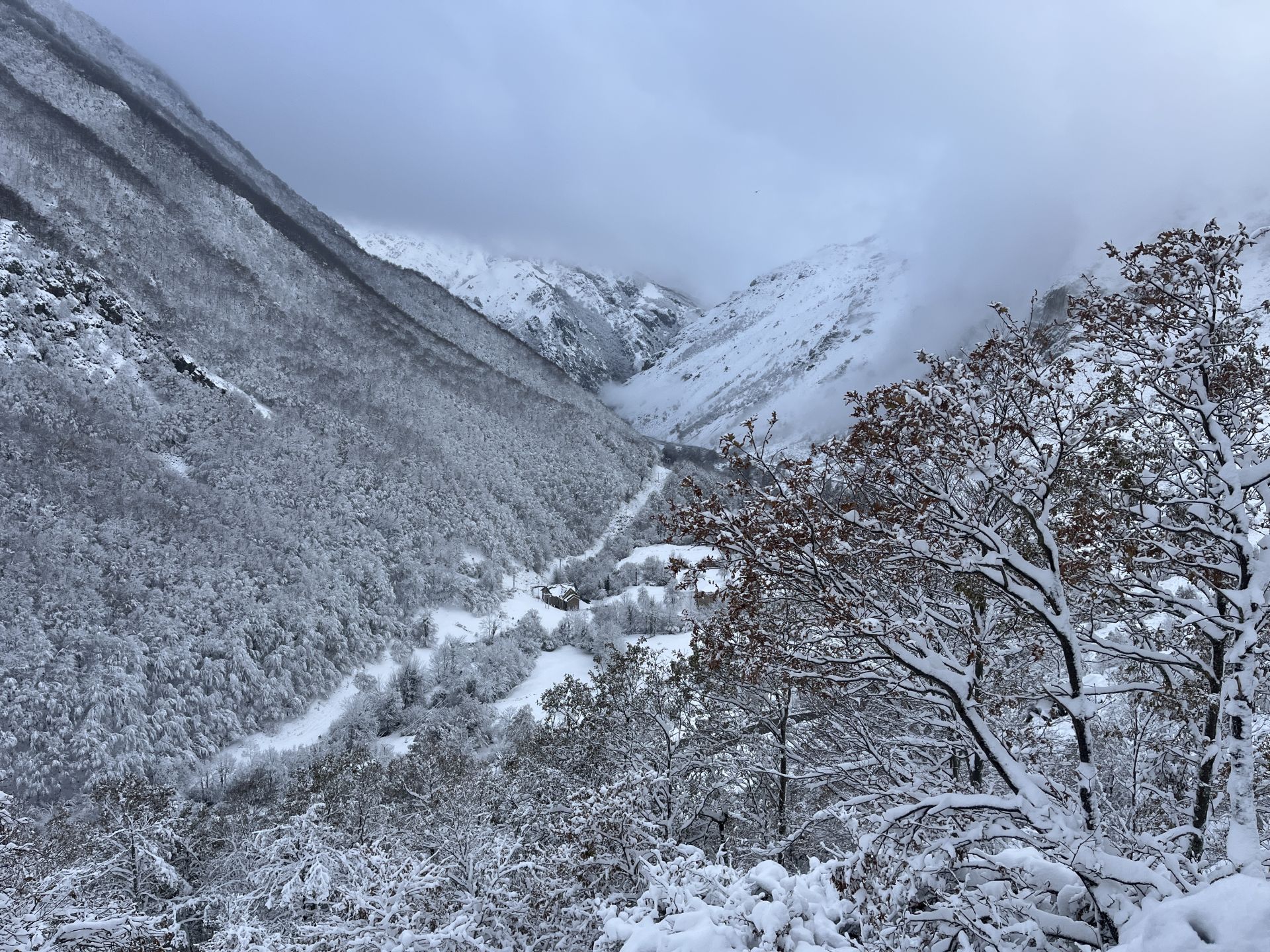 Nieve, granizo y frío en Asturias