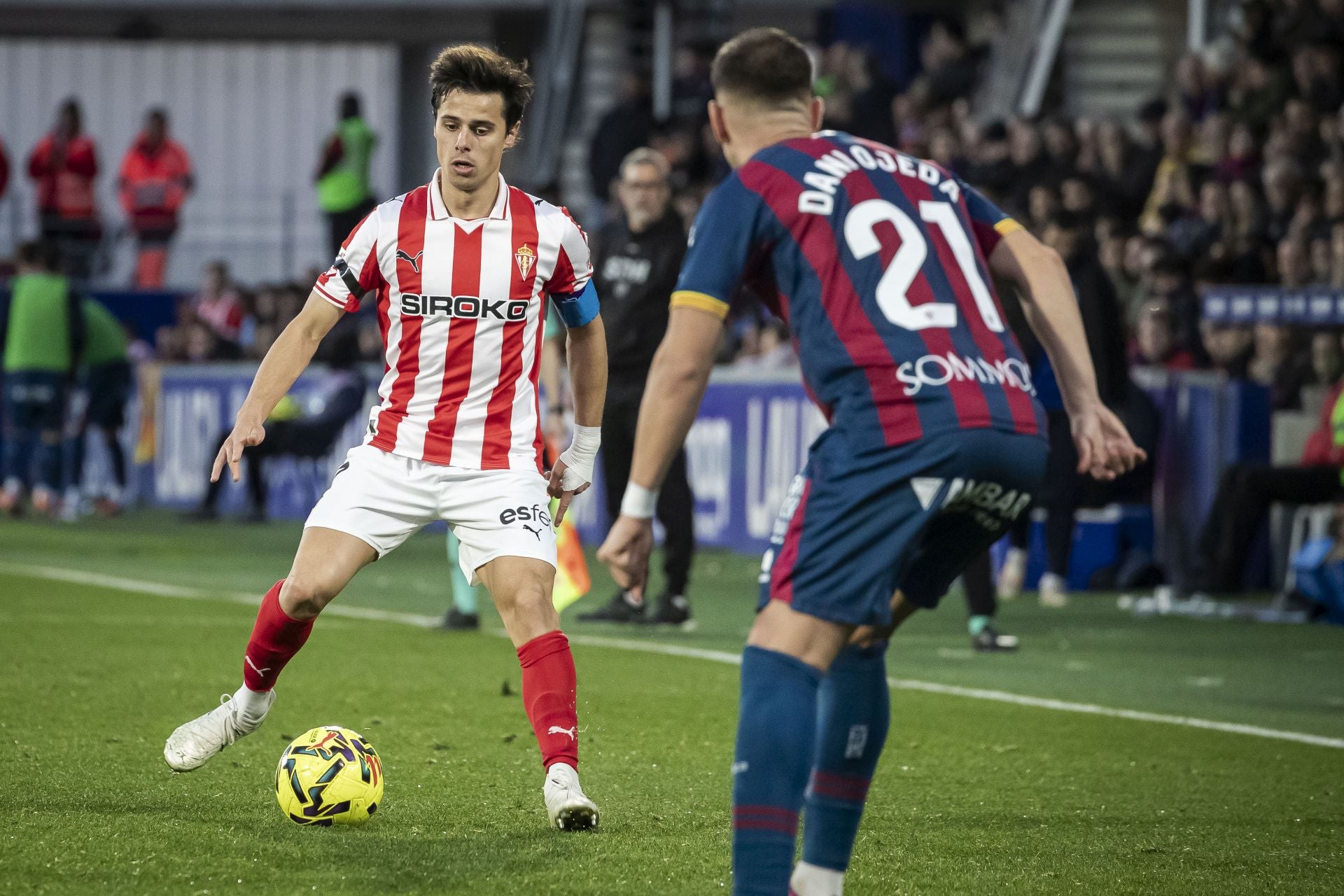 Las mejores imágenes del Huesca 2-0 Sporting de Gijón