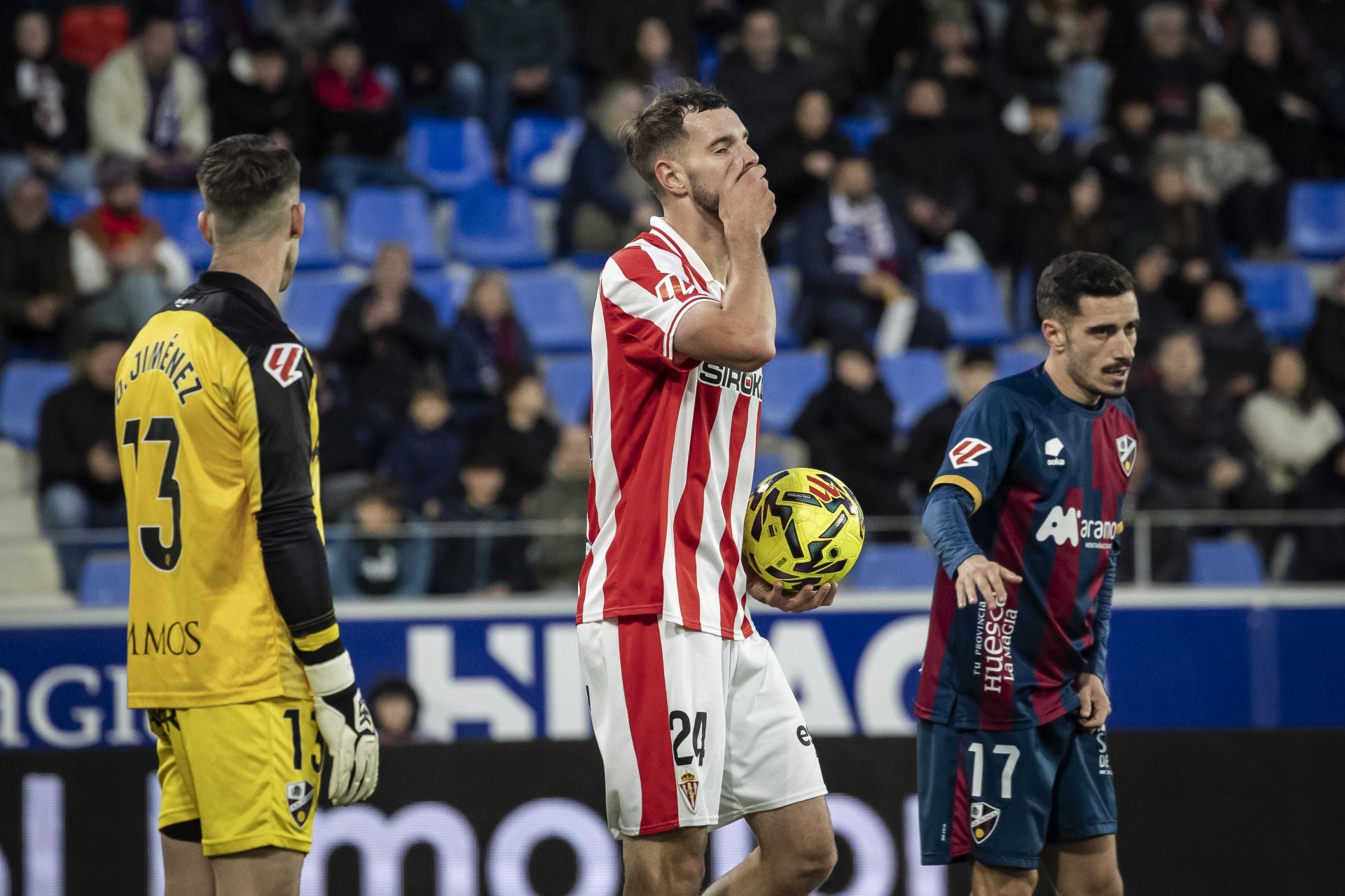 Las mejores imágenes del Huesca 2-0 Sporting de Gijón