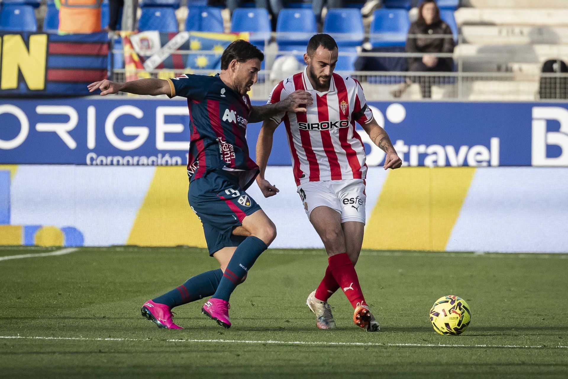 Las mejores imágenes del Huesca 2-0 Sporting de Gijón
