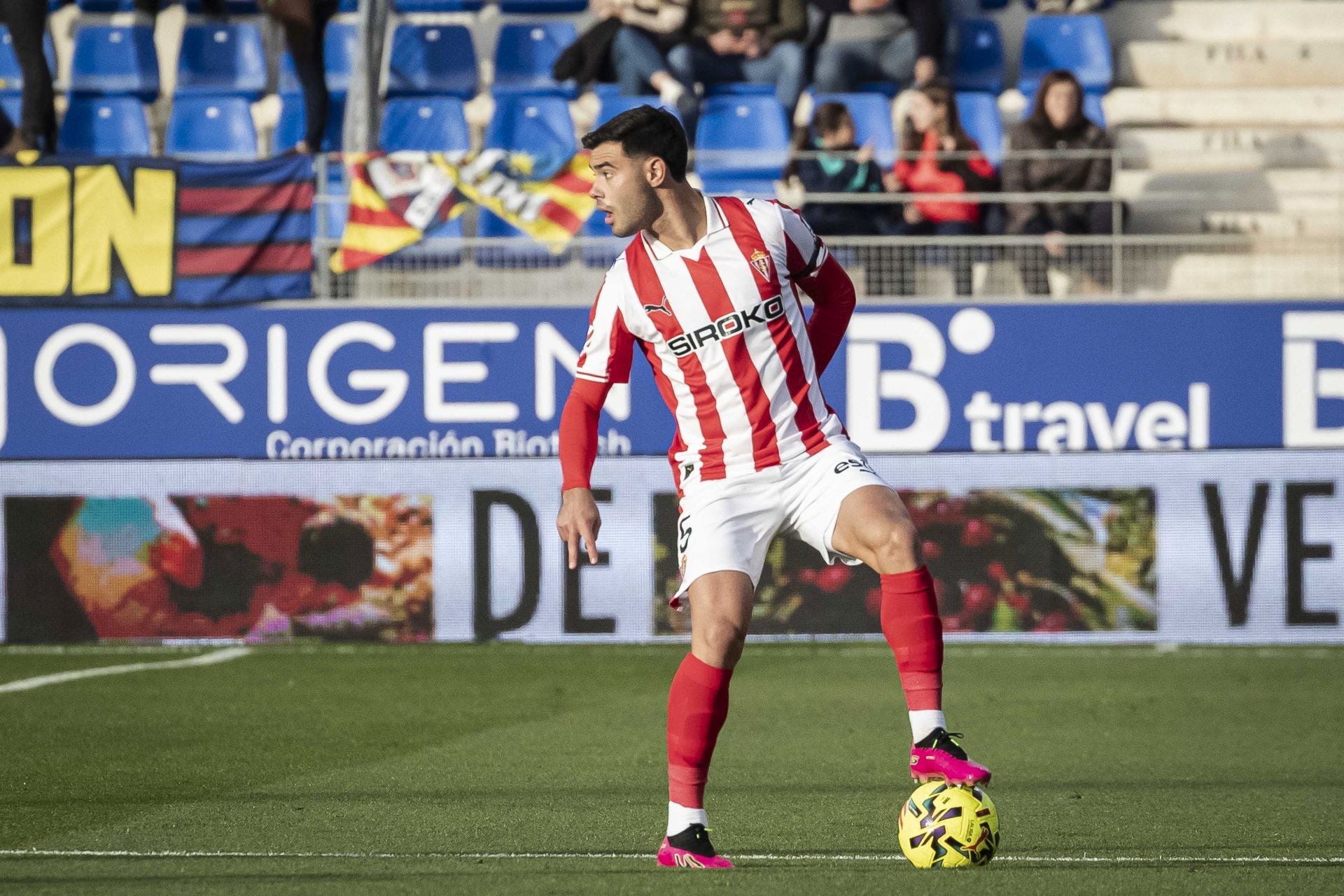 Las mejores imágenes del Huesca 2-0 Sporting de Gijón