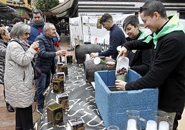 Mil kilos de castañas y mil litros de sidra en el amagüestu de Gascona
