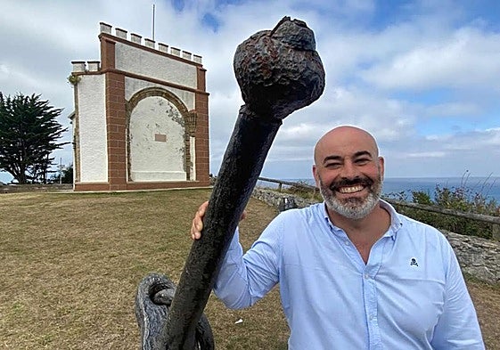Paulo García, alcalde de Ribadesella: «Si queremos turismo de calidad, no pueden bajar el río 3.000 canoas al día»