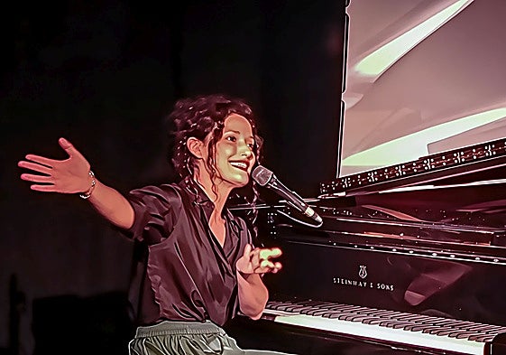 La artista Sheila Blanco dialogará que coordinará la profesora Miriam Perandones.