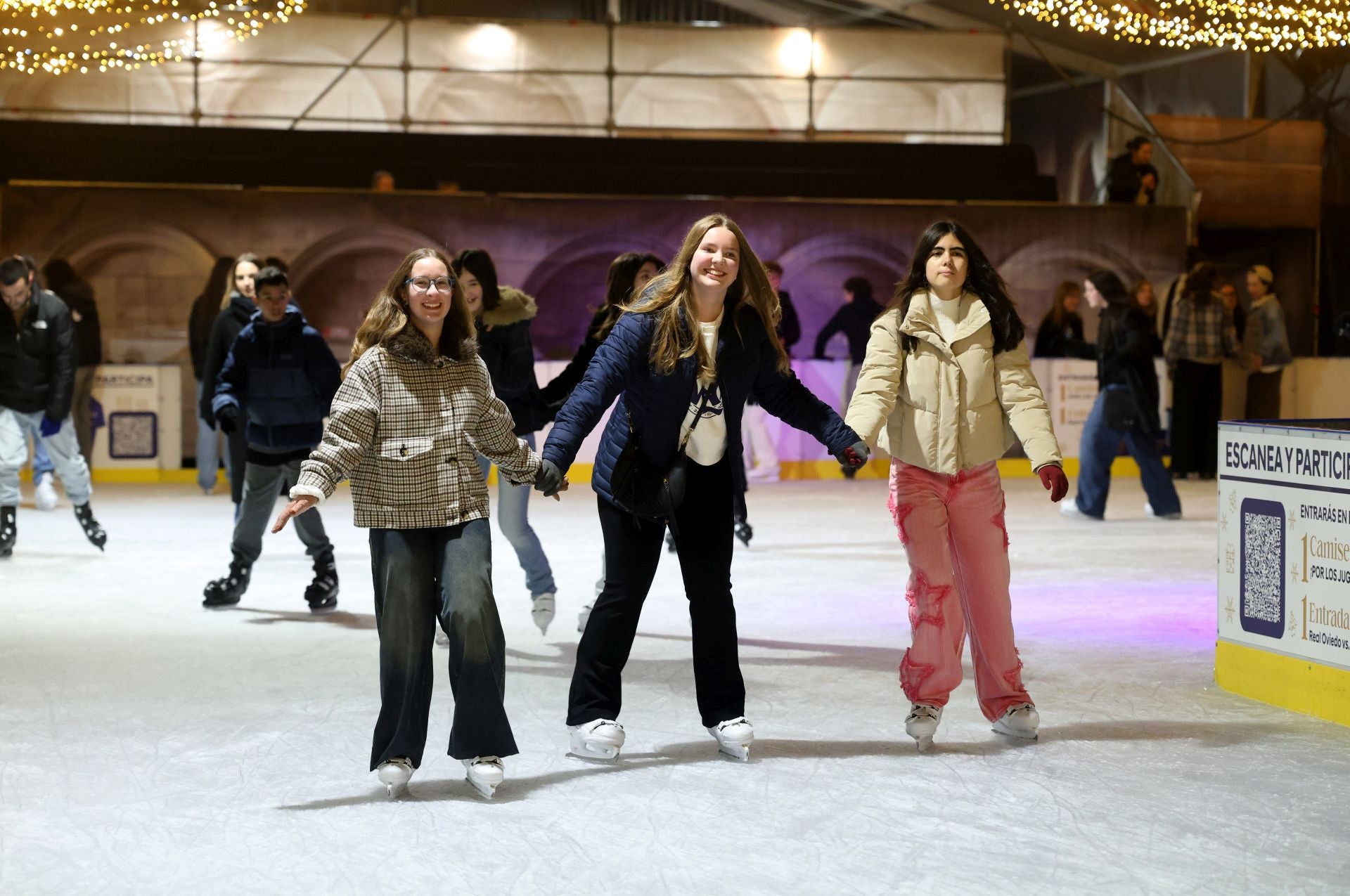 Oviedo se lanza a la calle para encender la Navidad