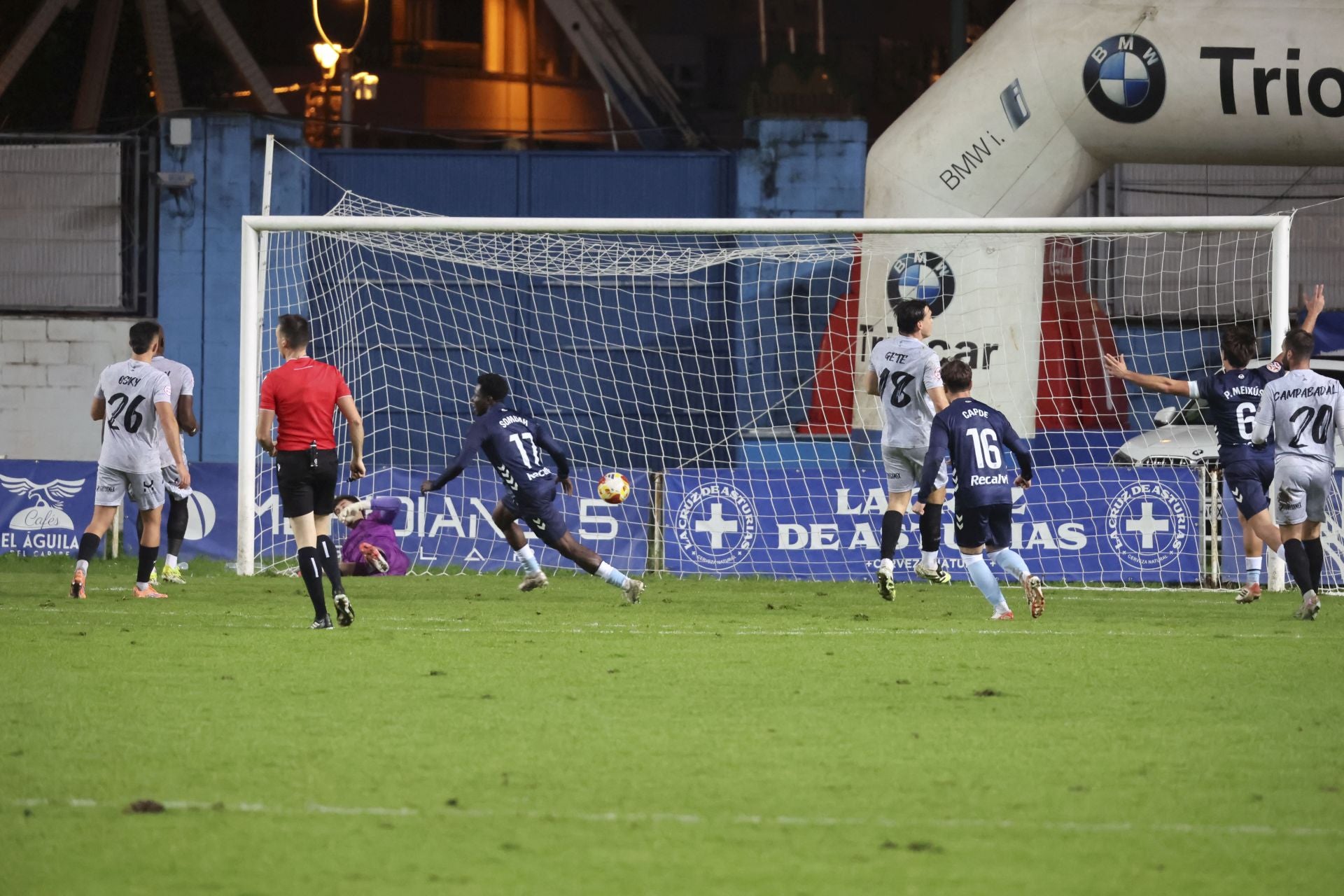 Las mejores fotos del Real Avilés - Celta Fortuna