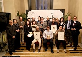 Foto de familia de los galardones, que se entregaron ayer en el Auditorio Príncipe.