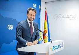 Álvaro Queipo, este martes, en la sede del PP.