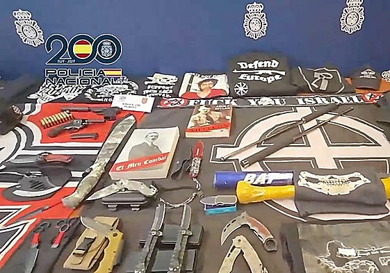 Imágenes distribuidas por la Policía Nacional tras la desarticulación del grupo terrorista supremacista blanco.