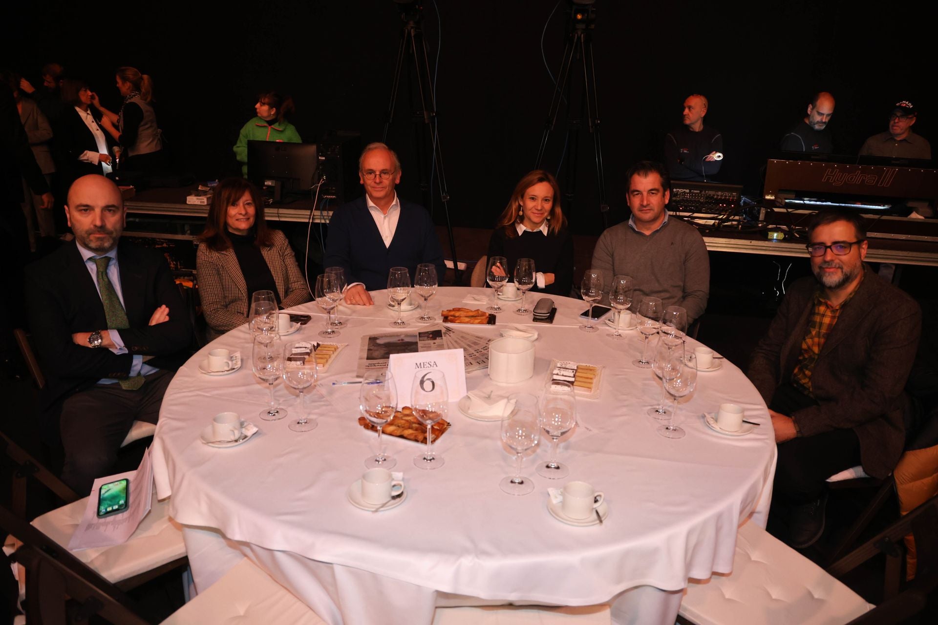 Las imágenes del encuentro de la alcaldesa de Gijón con EL COMERCIO