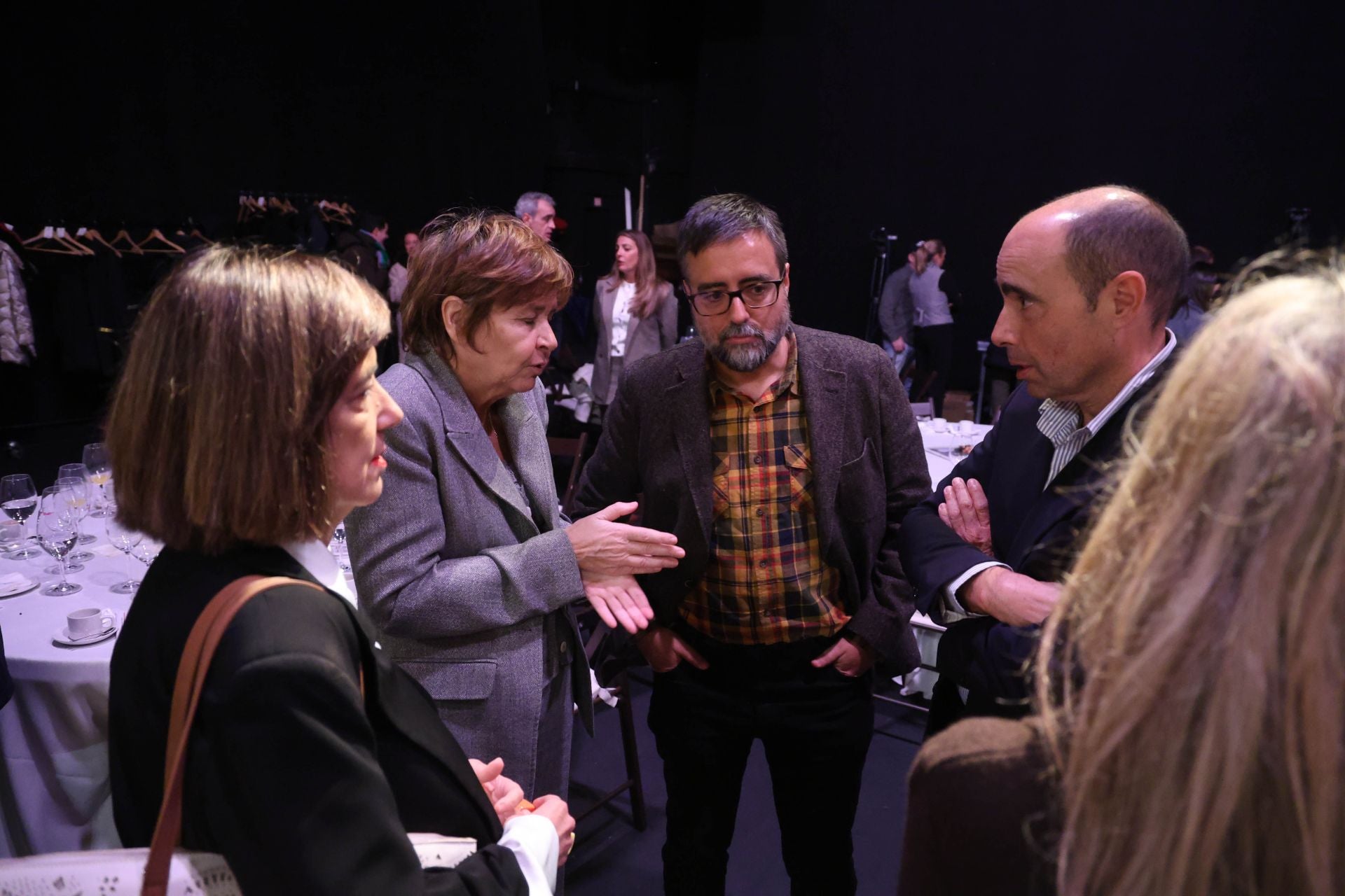 Las imágenes del encuentro de la alcaldesa de Gijón con EL COMERCIO