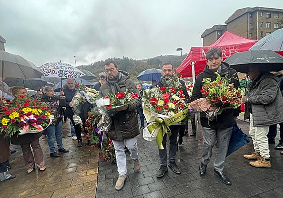 El presidente del Principado, Adrián Barbón; el alcalde de Mieres, Manuel Ángel Álvarez; y el consejero de Ciencia Borja Sánchez