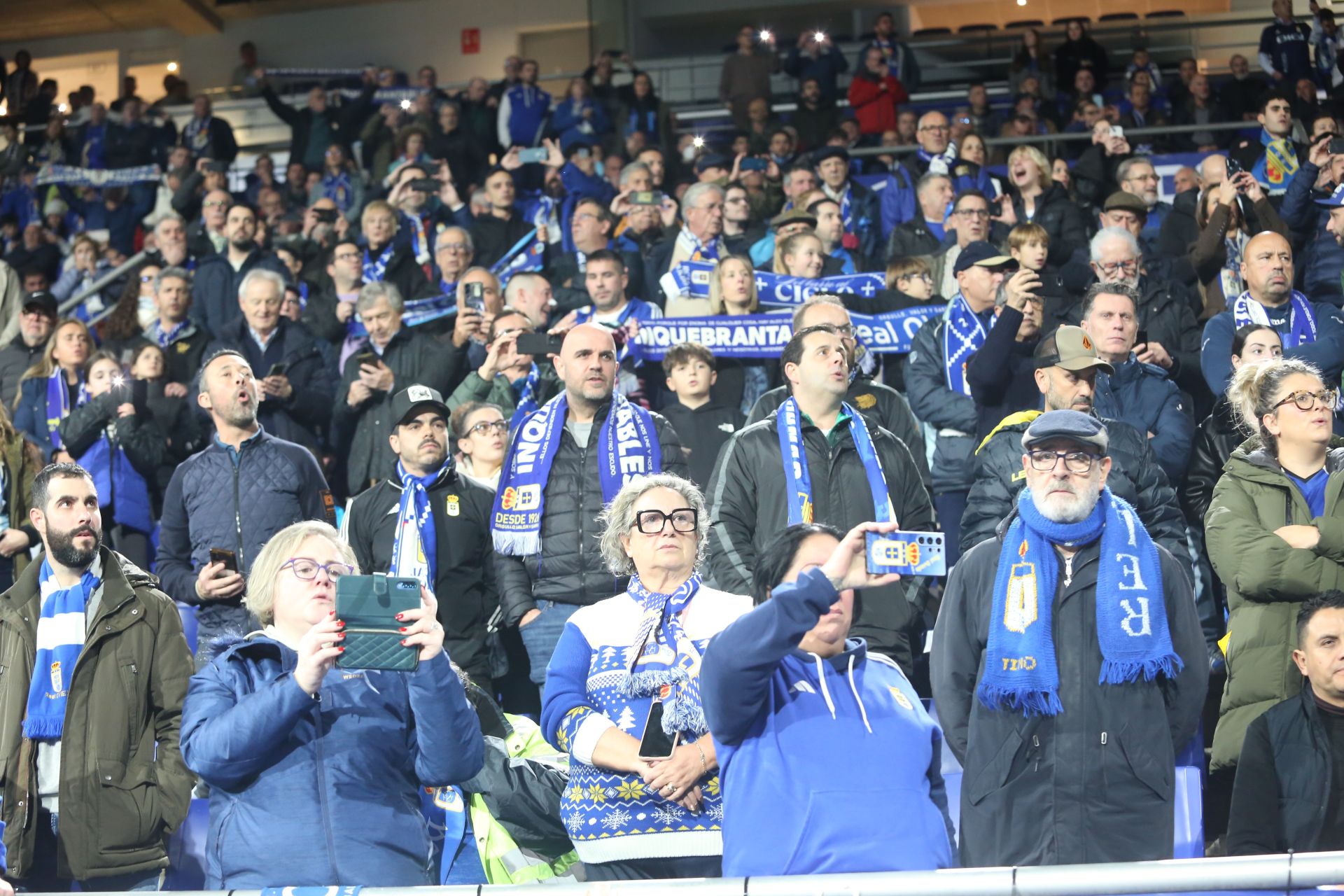 ¿Estuviste en el Real Oviedo - Mallorca? ¡Búscate en las gradas!