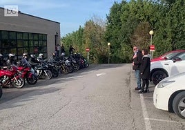 Emotivo homenaje motero en Gijón para despedir al joven fallecido en un accidente en la autovía