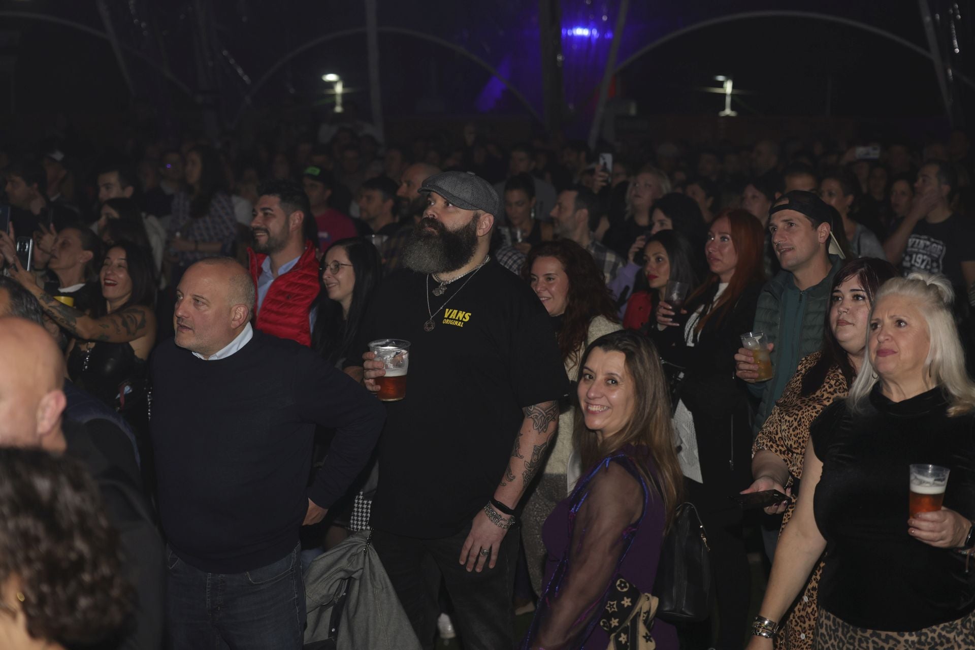 La música de los noventa sigue molando en Gijón