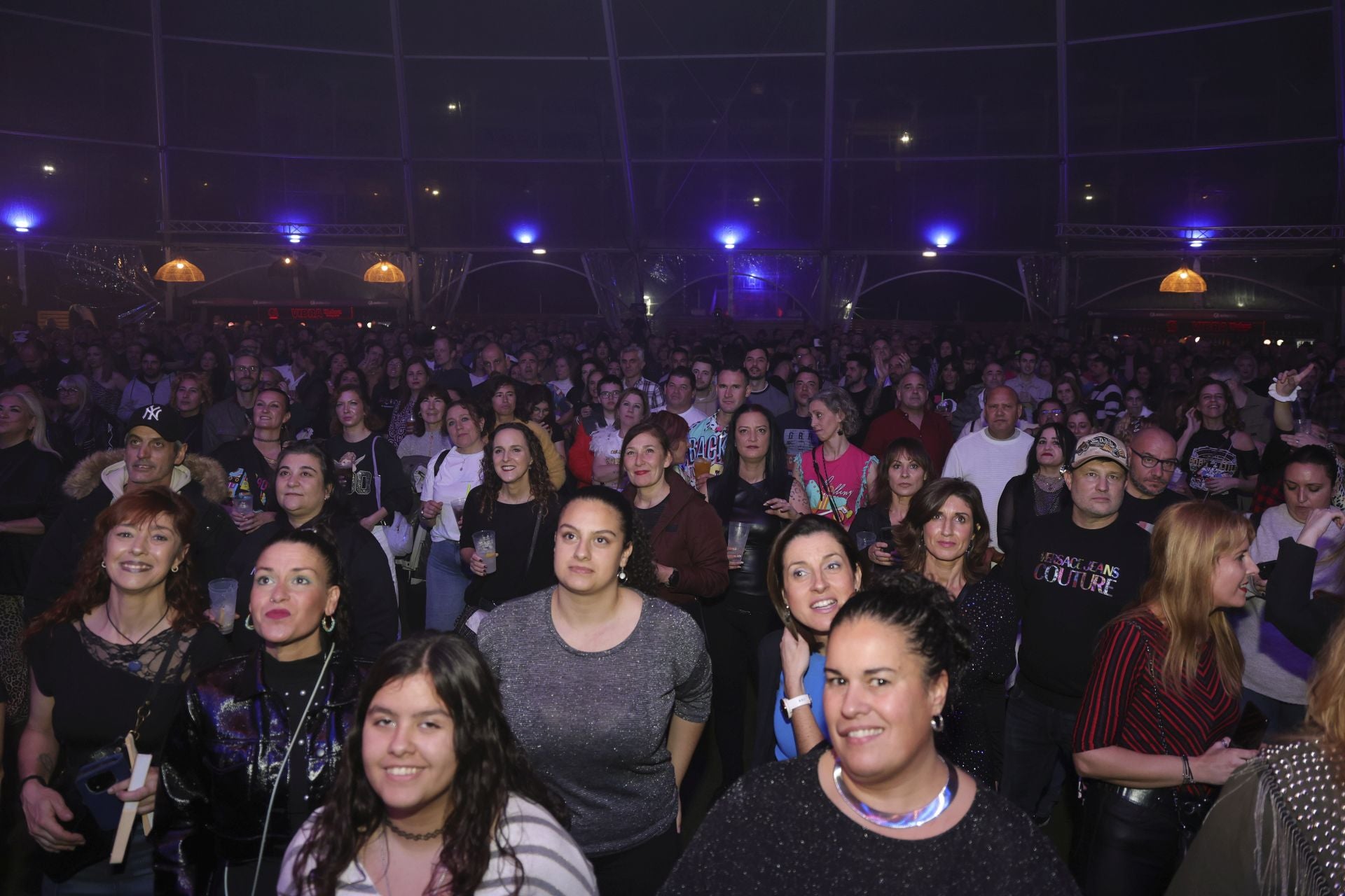 La música de los noventa sigue molando en Gijón