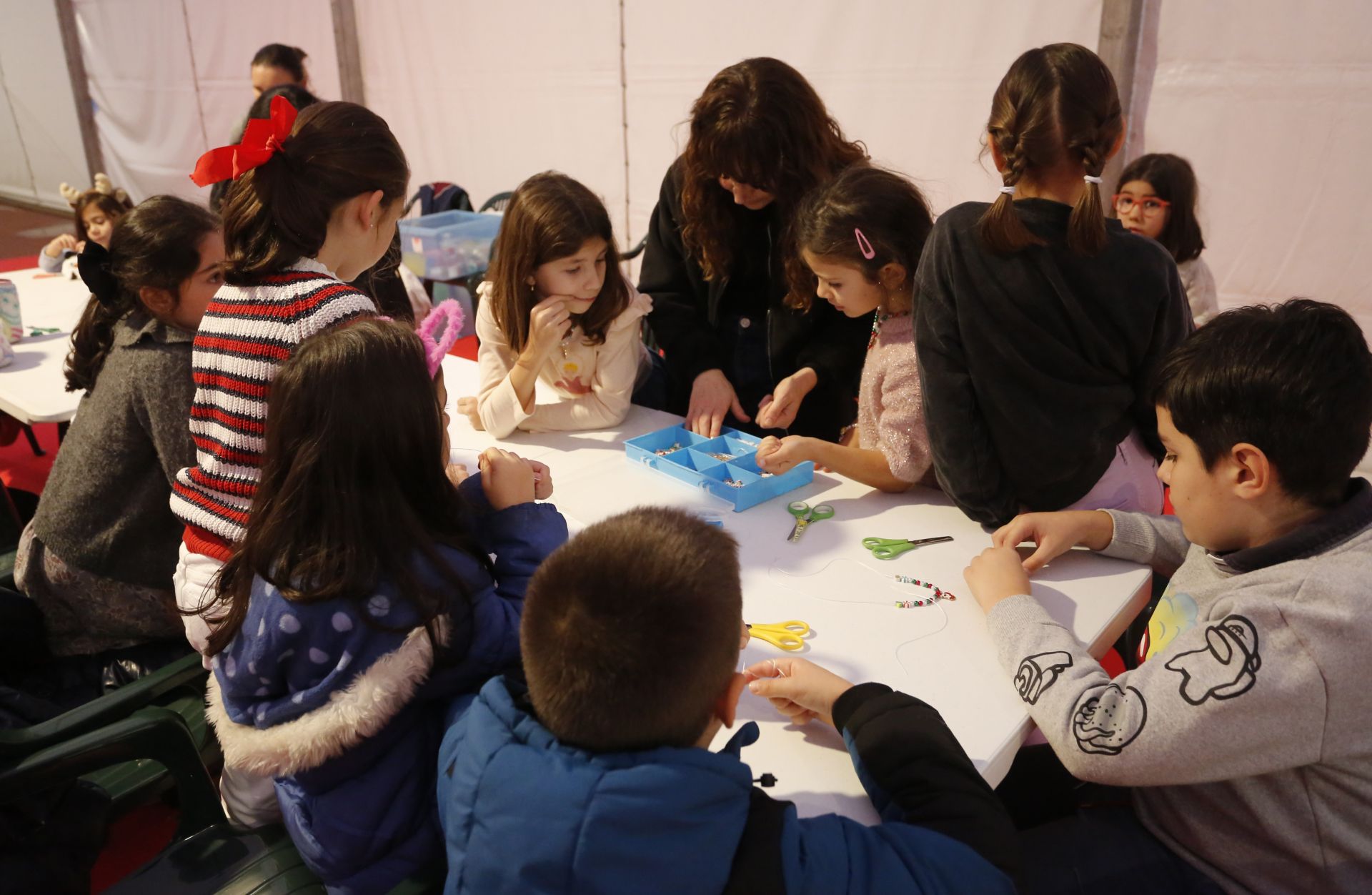 Luces, belenes, mercados y hasta pistas de patinaje: el puente de diciembre en Asturias lo tiene todo