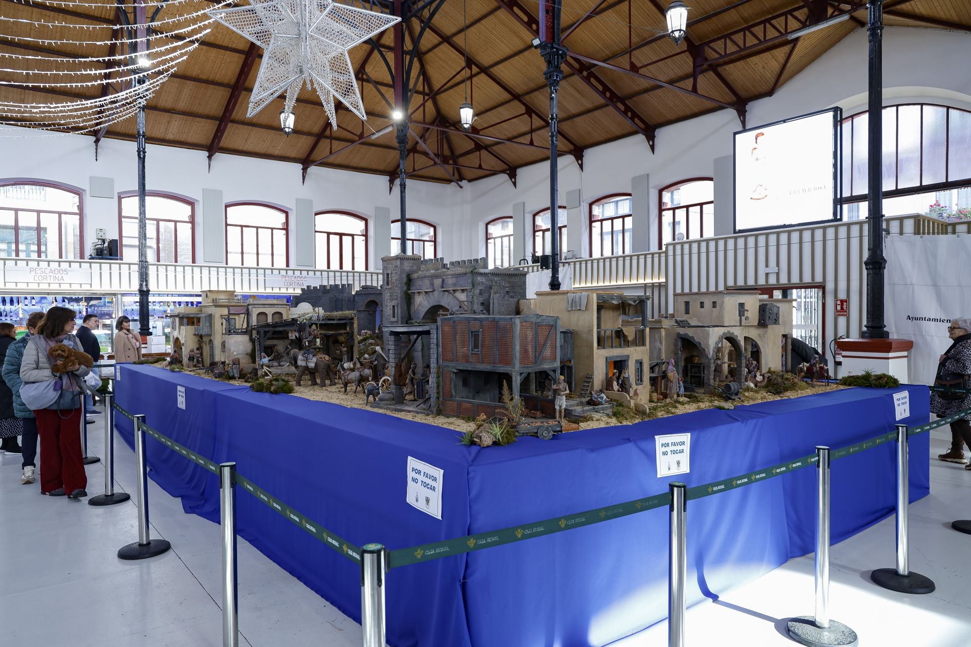 La Ruta de los Belenes de Villaviciosa: un clásico escaparate navideño