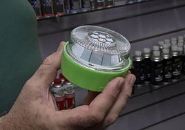 Los dos aspectos que tienes que tener en cuenta para saber si tu baliza del coche está homologada