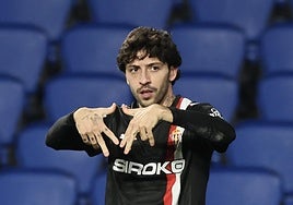 El palentino César Gelabert, el sábado pasado, celebrando su gol a la Real Sociedad B.