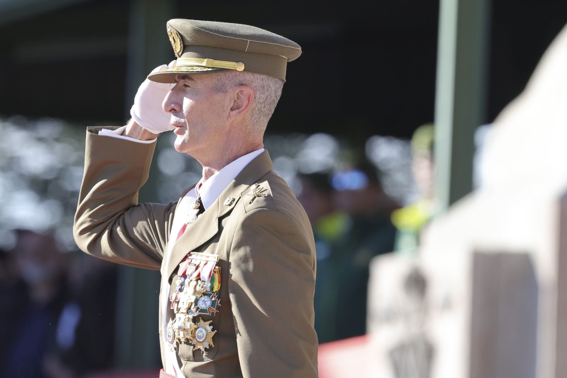 Parada militar y una despedida: las imágenes del Día de la Inmaculada en Cabo Noval
