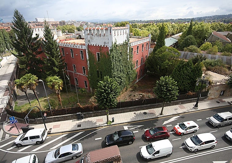 Salvemos La Vega ve «contradicciones» en el plan para la antigua fábrica