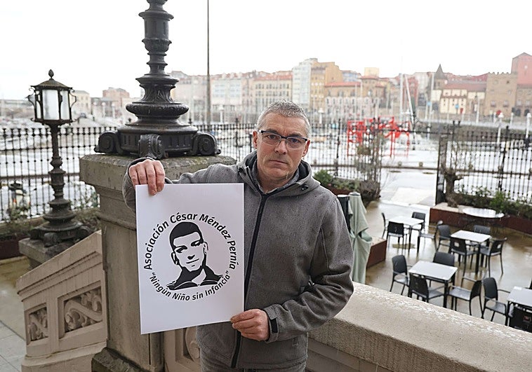 El tributo de un padre a su hijo fallecido en Gijón: «Quería darle algún sentido a una tragedia que no lo tuvo»