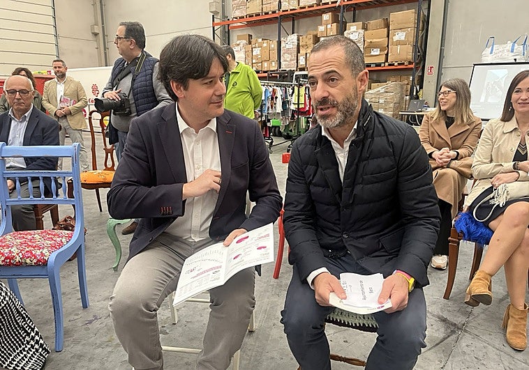 El Principado espera disponer «este mes» de un primer borrador de las directrices comerciales, clave para la instalación de Costco