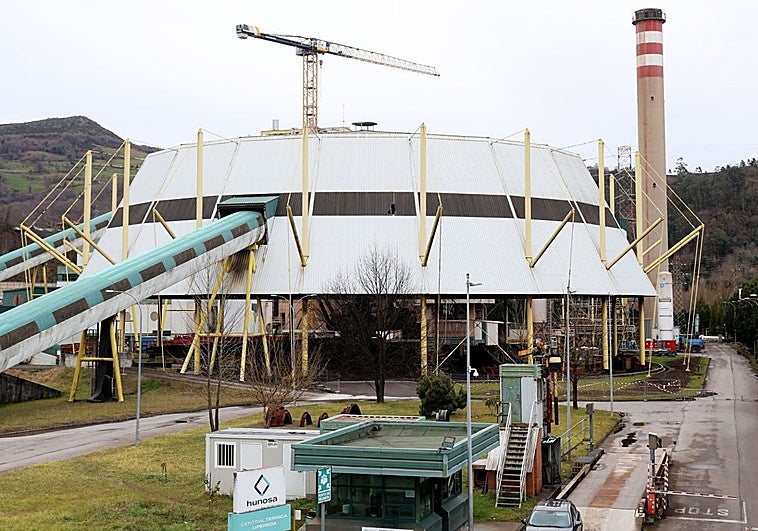 Los sindicatos estallan ante la falta de información de Hunosa sobre el futuro de La Pereda