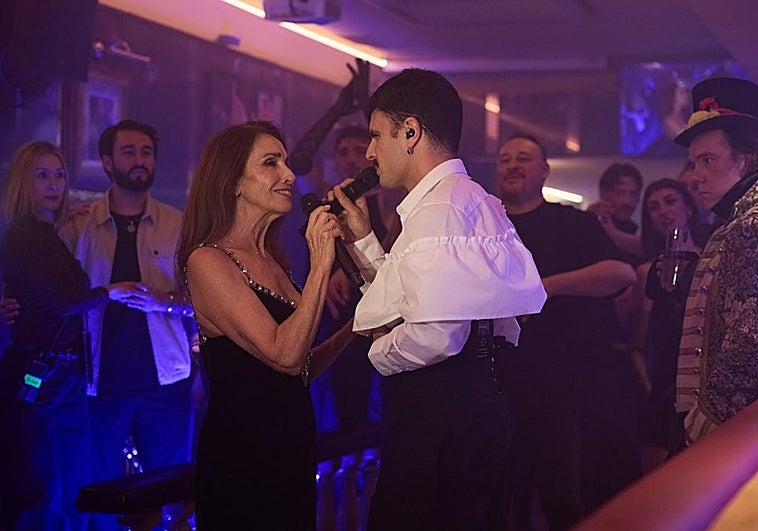 Rodrigo Cuevas, Ana Belén y La Mala regalan «una joya» de actuación en 'La Revuelta'