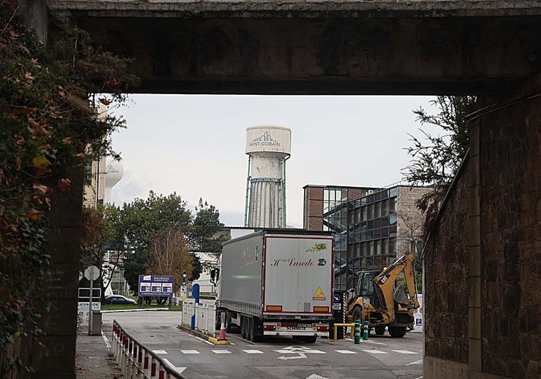 Soma-UGT y Comisiones firman el preacuerdo para el nuevo convenio de Saint-Gobain Avilés