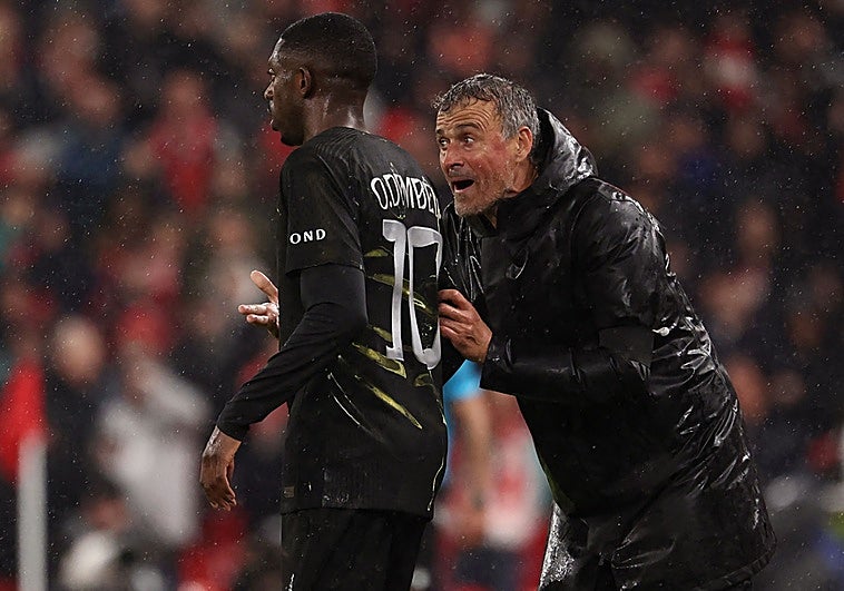 Luis Enrique hace más grande la historia del PSG