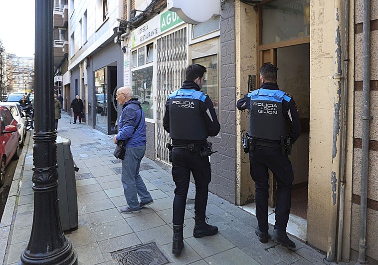 La Policía Local de Gijón incorpora a 19 agentes interinos entre críticas de su sindicato mayoritario
