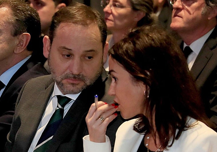 La Audiencia Nacional ordena informes sobre diez grandes obras supuestamente amañadas por Ábalos y Koldo, dos de ellas en Asturias